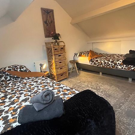 Guesthouse Bednboot Met Terras Aan Het Water Rijpwetering Екстериор снимка